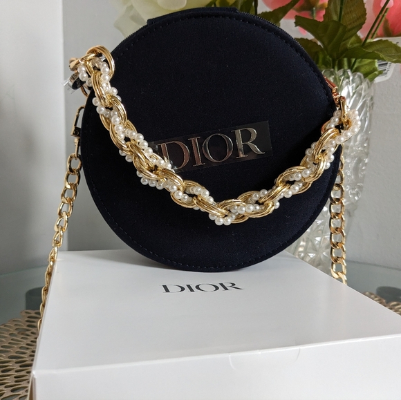 Dior - Picture 4 of 10